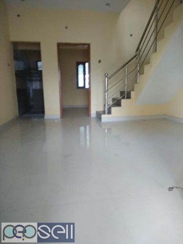 3bhk individual villa (cornor) just 100 meters from Velammal cbse school. 2 