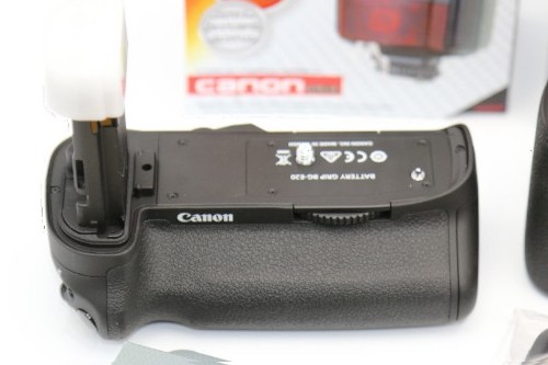 Canon EOS 5D Mark IV DSLR Camera Body Battery Grip Accesories kit, Bundle 5 